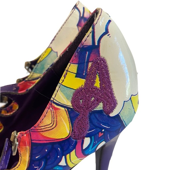 NWOTB — ACRYLICANA — FUNKY TECHNO COLOR, PURPLE STRAPPY PUMPS, Size 10 - Picture 7 of 12